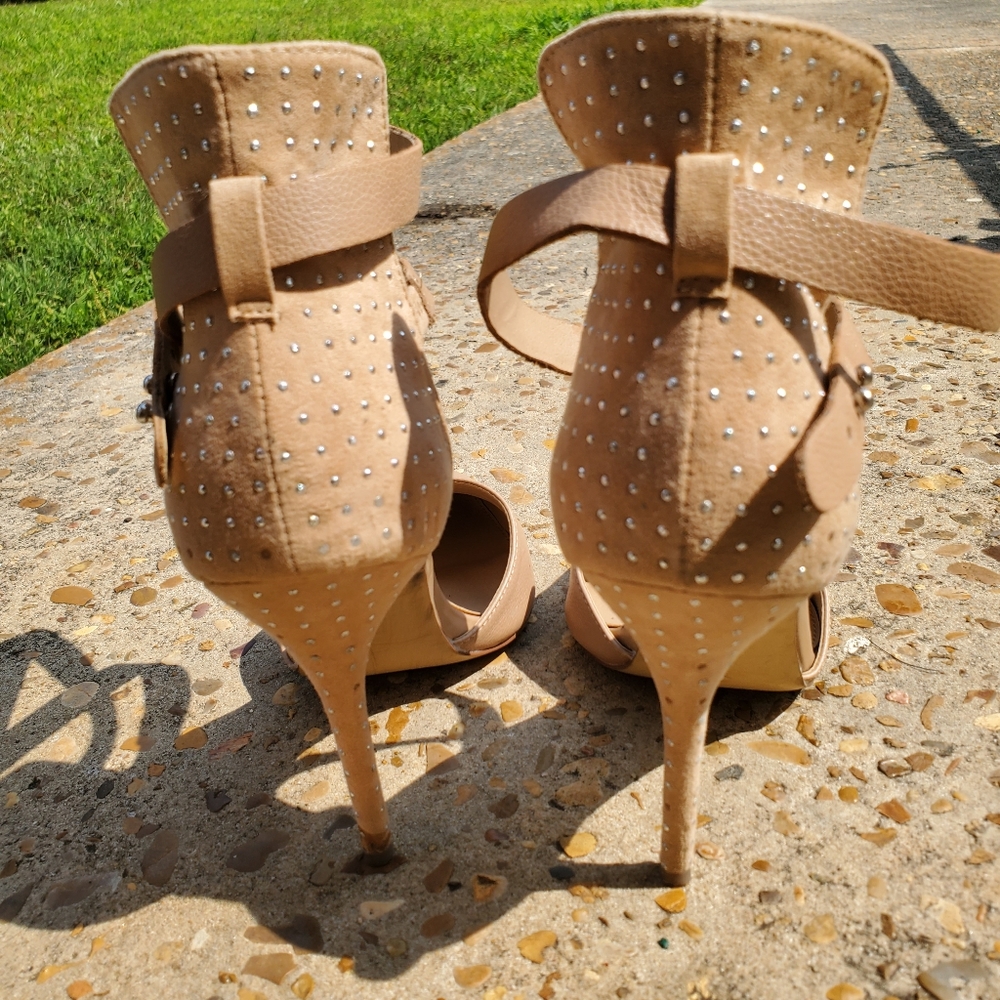 Steve Madden Nude stilettos